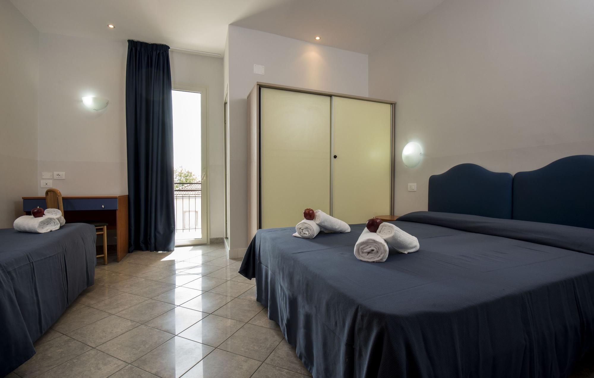 Hotel Scarlet Rimini Exterior foto